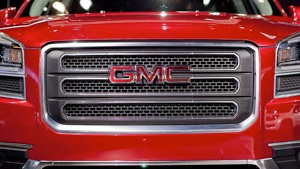 Illustration for article titled Chevy Cruze Wagon, Ford's C-Suite Shuffle, And AMG Ain't Going Diesel